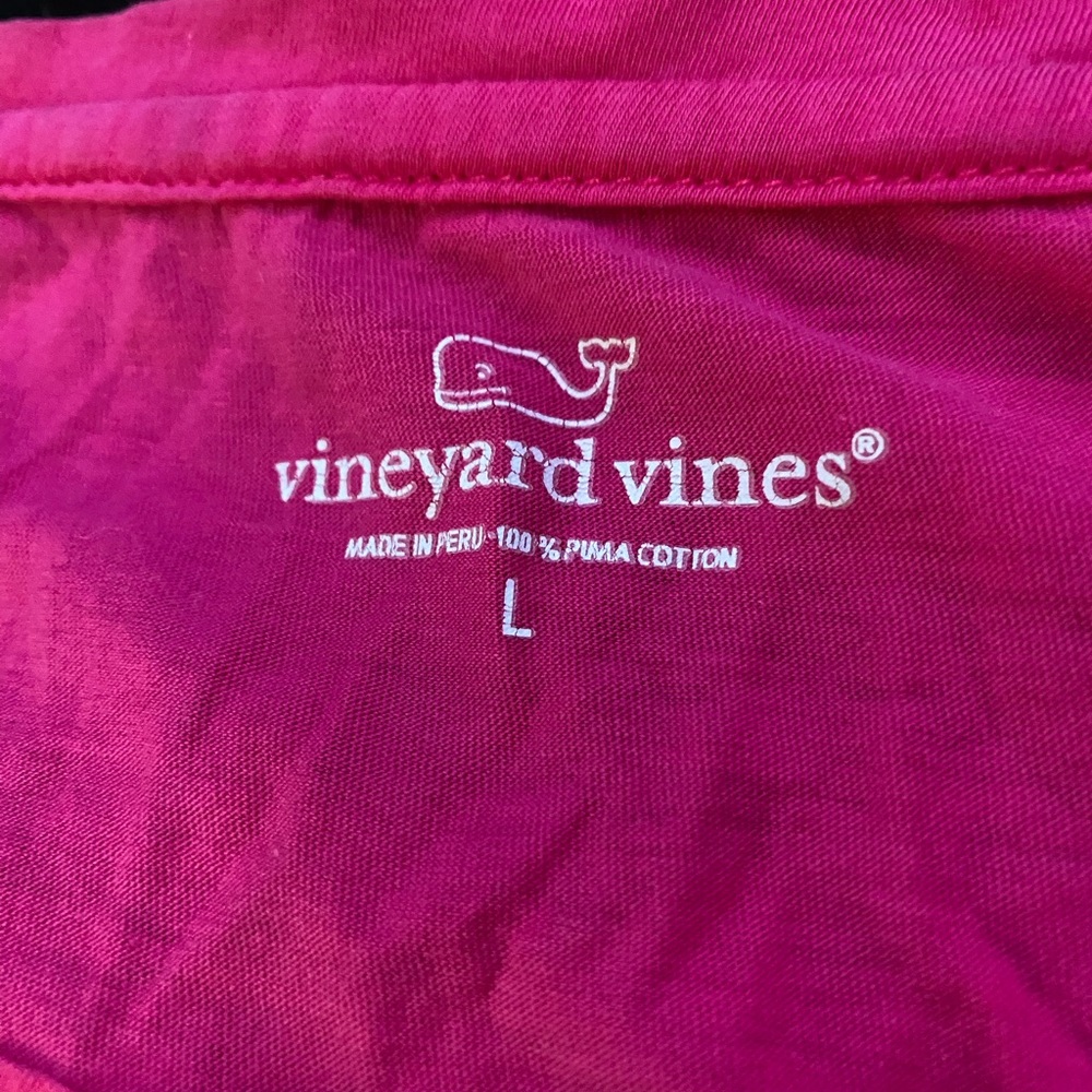 Vineyard vines T-shirt